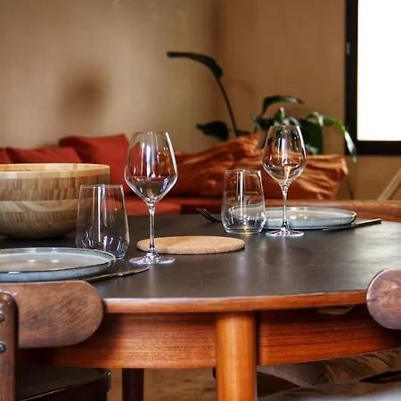 Artistic Loft, Downtown Montpellier, Wifi Апартаменты *