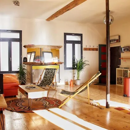 Artistic Loft, Downtown Montpellier, Wifi Апартаменты *